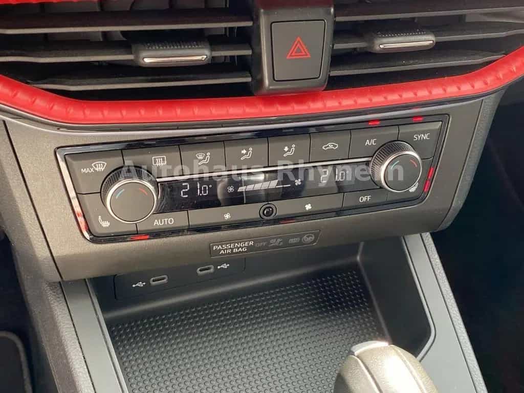 Seat Ibiza 1.0 TSI 81kW DSG FR-Line 06/2022-photo-26