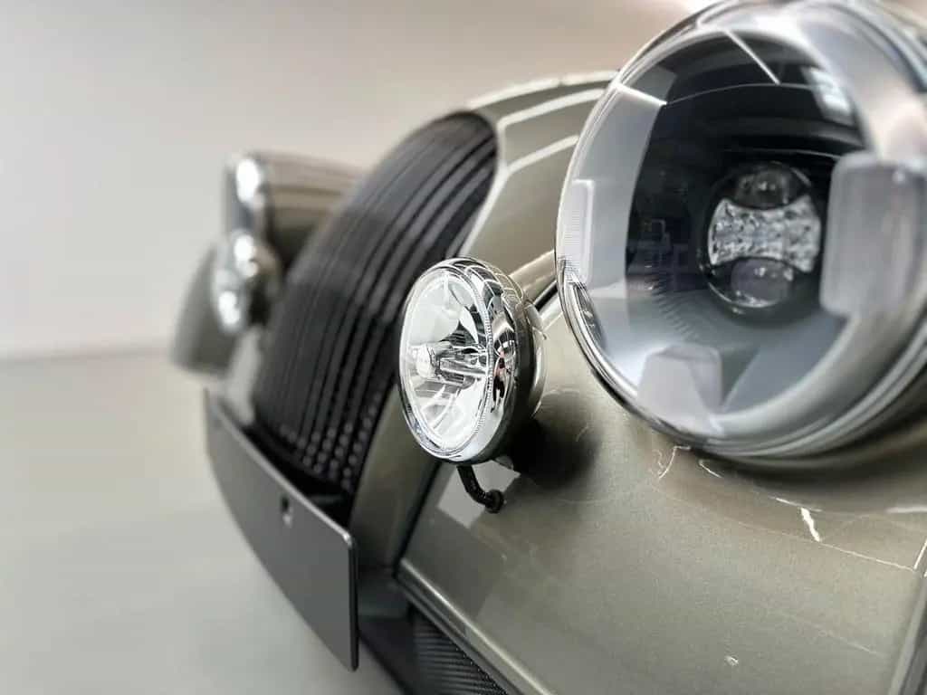 Morgan Plus 4 / Driving Package / Sennheiser Sound null-photo-8