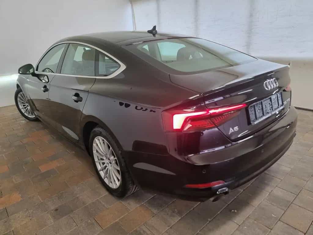 Audi A5 35 TFSI DSG LED SHZ Navi Leder Tempomat 11/2019-photo-5