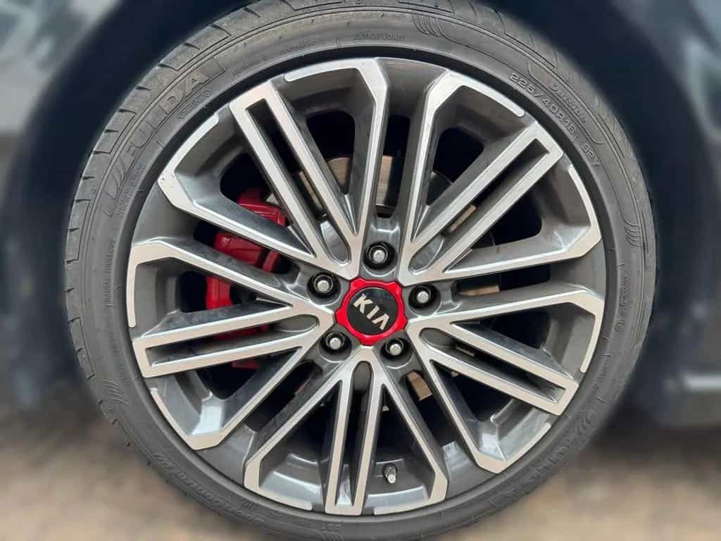 Kia Ceed 1.6T-GDI GT Komfort/Navi/JBL/LED Bluetooth 09/2021-photo-18