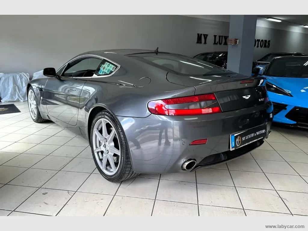 Aston Martin Aston MARTIN V8 Vantage Coupé CAMBIO MANUALE 01/2006-photo-3