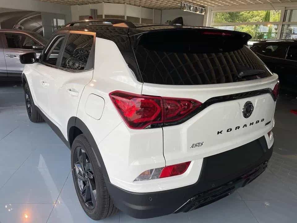 KGM Korando 1.5 T-GDi Black 09/2025-photo-1