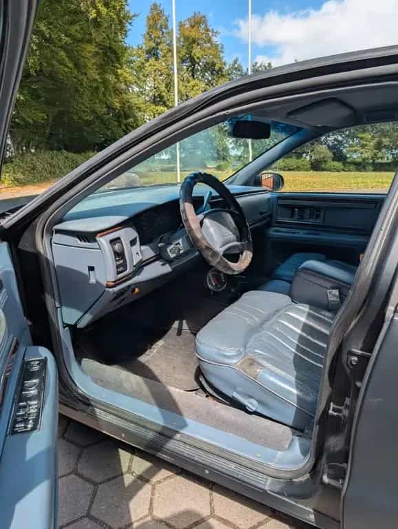Buick Roadmaster 07/1996-photo-1