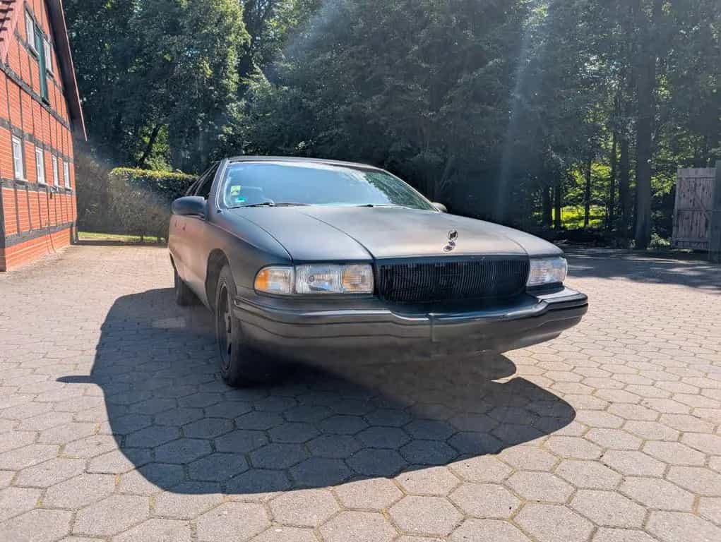 Buick Roadmaster 07/1996-photo-8
