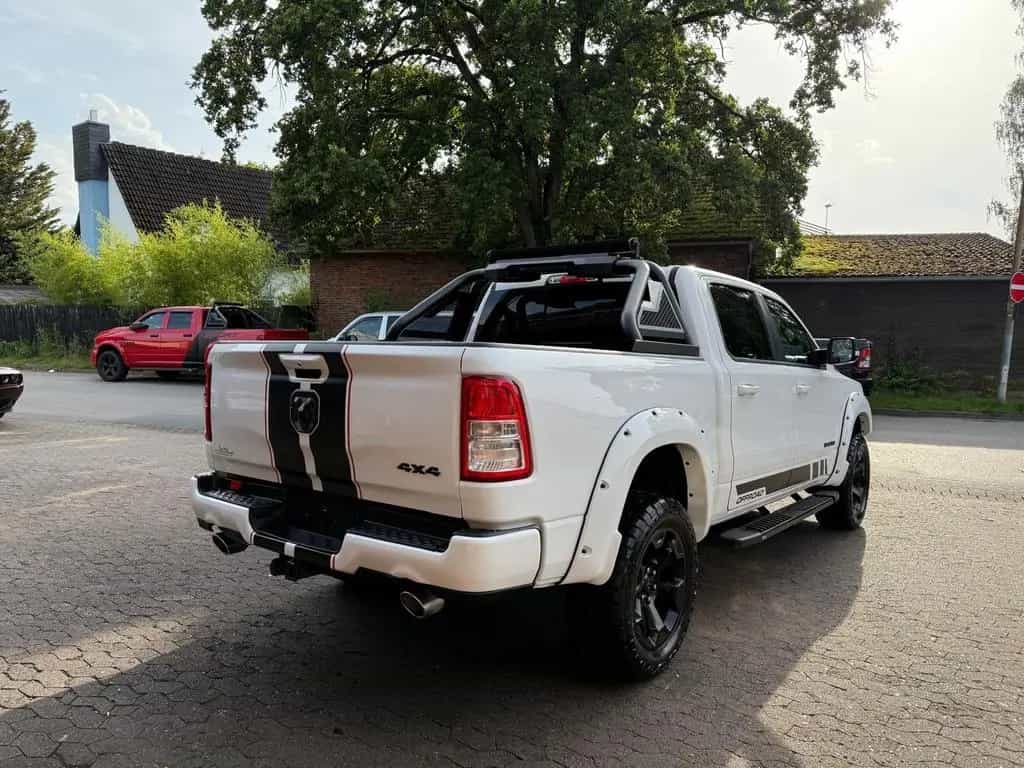 Dodge RAM V8*OFFROAD*LIFT*BÜGEL+LED*4X4*NAVI*AHK*GARANTIE* 07/2023-photo-20