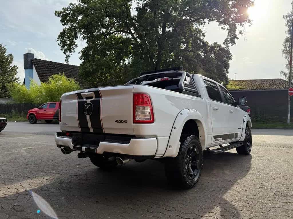 Dodge RAM V8*OFFROAD*LIFT*BÜGEL+LED*4X4*NAVI*AHK*GARANTIE* 07/2023-photo-21