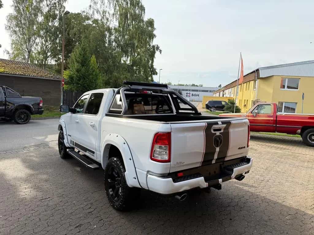 Dodge RAM V8*OFFROAD*LIFT*BÜGEL+LED*4X4*NAVI*AHK*GARANTIE* 07/2023-photo-23