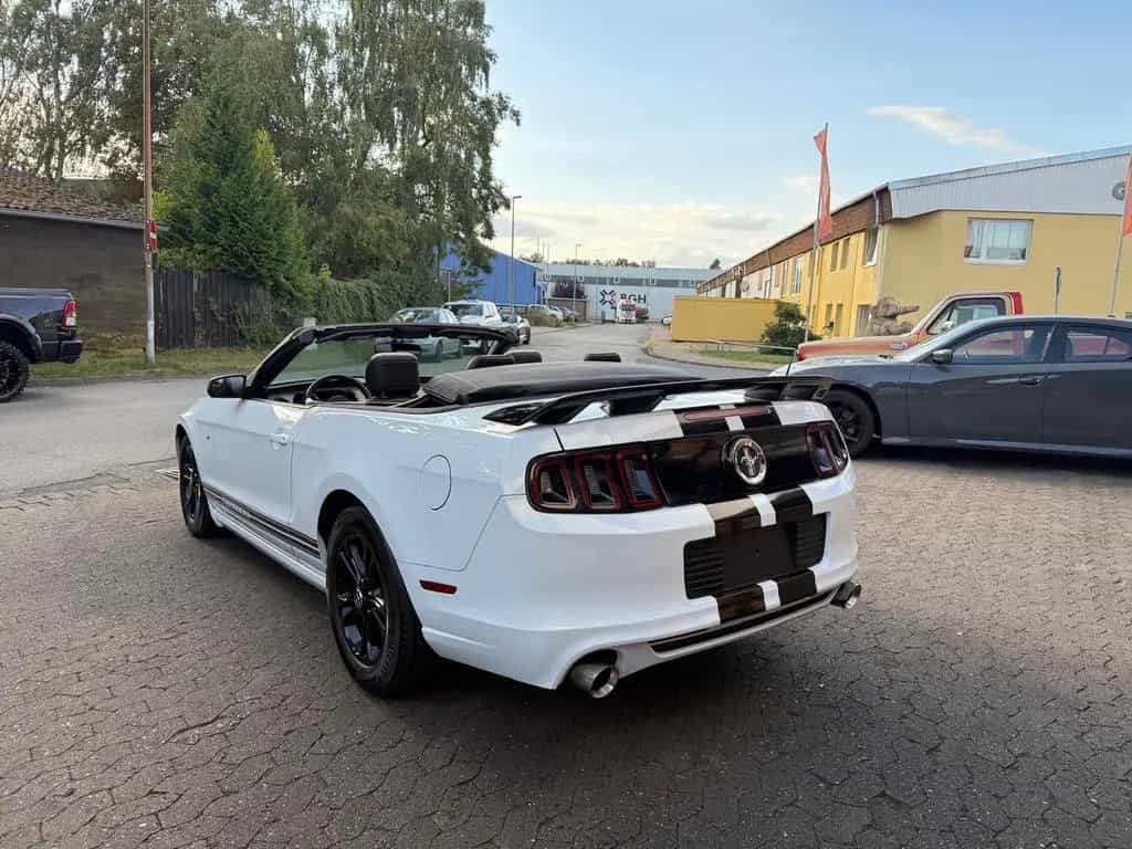 Ford Mustang V6 3,7"CABRIO"LEDER"PREMIUM"XENON"GARANTIE 12/2014-photo-24