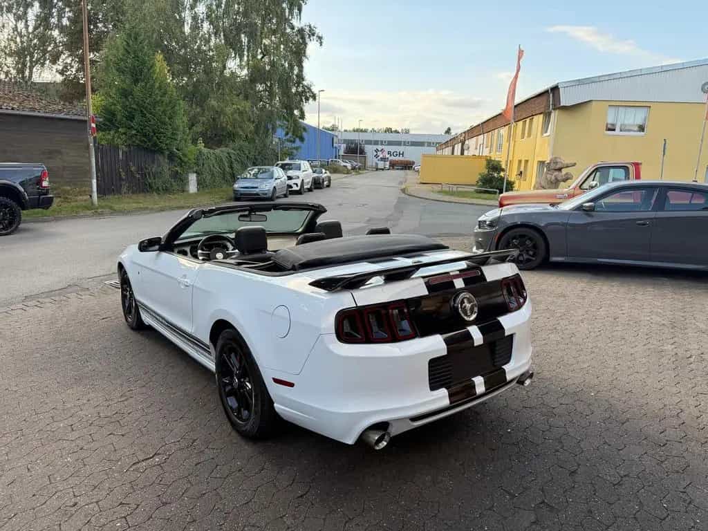 Ford Mustang V6 3,7"CABRIO"LEDER"PREMIUM"XENON"GARANTIE 12/2014-photo-25