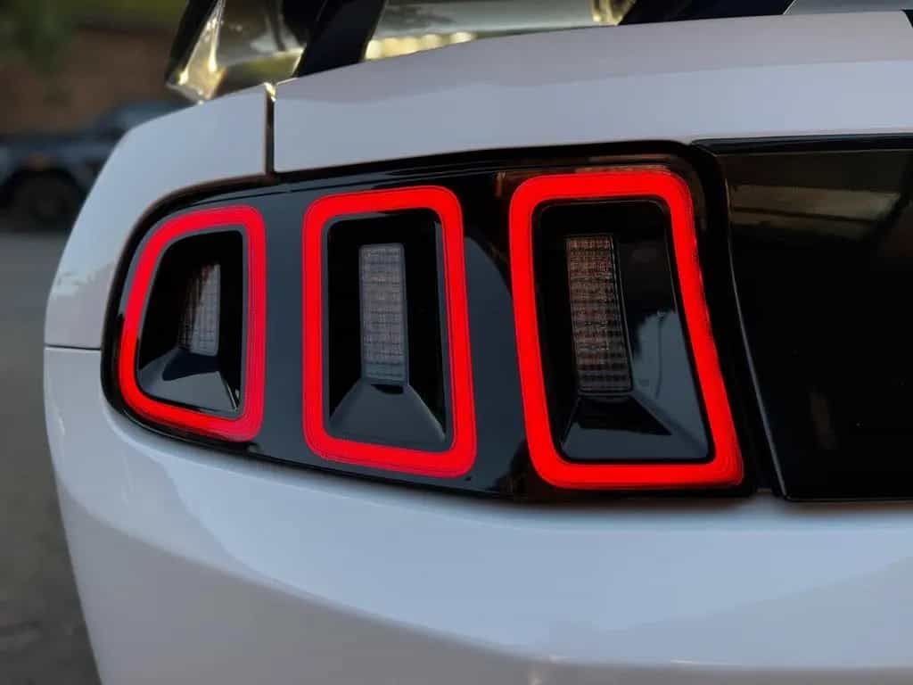 Ford Mustang V6 3,7"CABRIO"LEDER"PREMIUM"XENON"GARANTIE 12/2014-photo-31