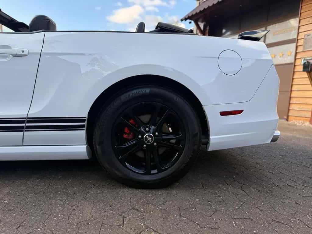 Ford Mustang V6 3,7"CABRIO"LEDER"PREMIUM"XENON"GARANTIE 12/2014-photo-32