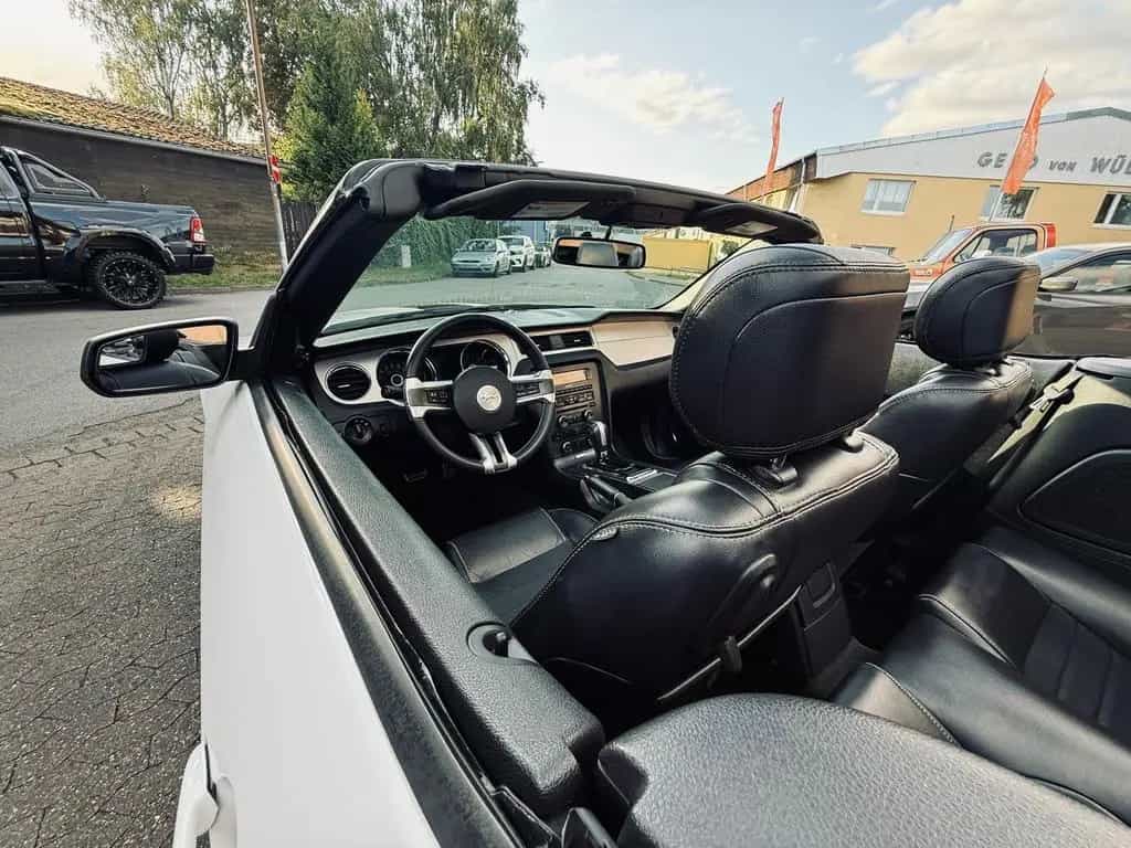 Ford Mustang V6 3,7"CABRIO"LEDER"PREMIUM"XENON"GARANTIE 12/2014-photo-33