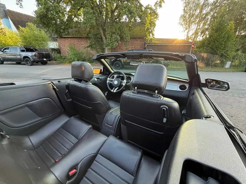 Ford Mustang V6 3,7"CABRIO"LEDER"PREMIUM"XENON"GARANTIE 12/2014-photo-46