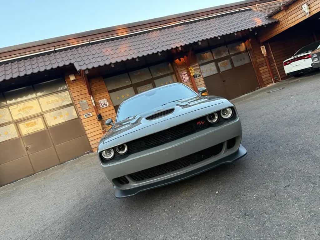 Dodge Challenger 5,7 V8*R/T*AUTO.-*LEDER*NAVI*ALCANTARA*GARNTIE 08/2021-photo-10