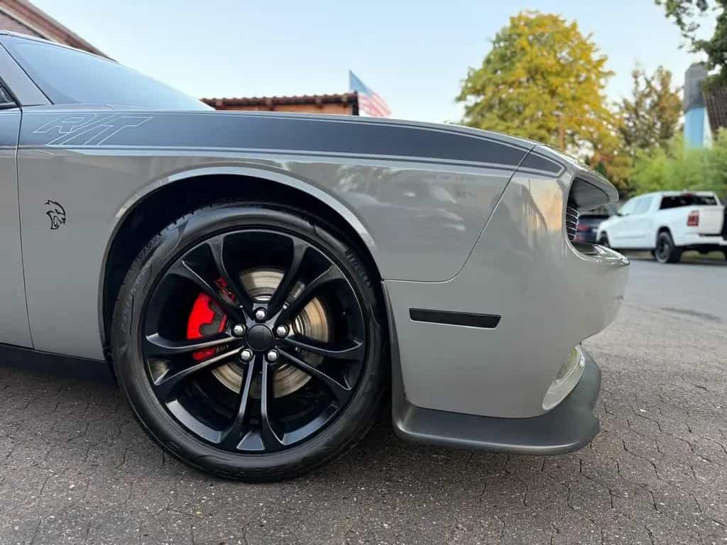 Dodge Challenger 5,7 V8*R/T*AUTO.-*LEDER*NAVI*ALCANTARA*GARNTIE 08/2021-photo-16