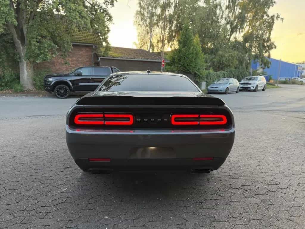 Dodge Challenger 5,7 V8*R/T*AUTO.-*LEDER*NAVI*ALCANTARA*GARNTIE 08/2021-photo-24