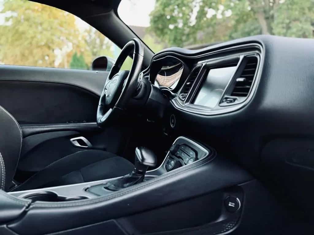 Dodge Challenger 5,7 V8*R/T*AUTO.-*LEDER*NAVI*ALCANTARA*GARNTIE 08/2021-photo-44