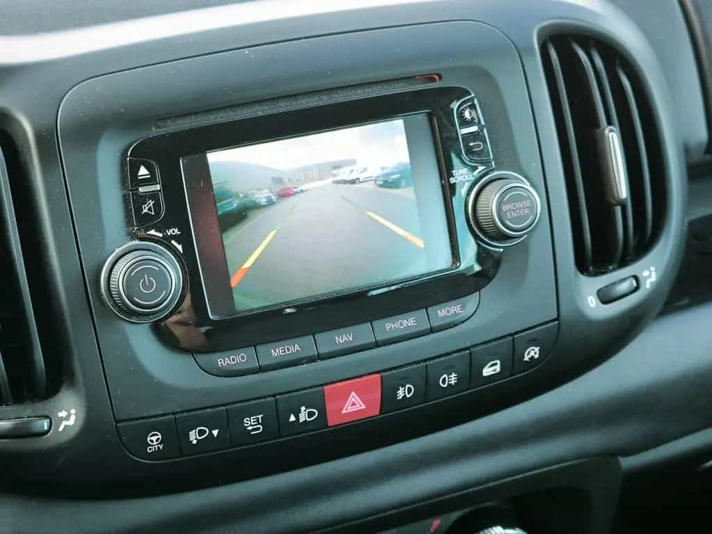 Fiat 500L Living 0.9 TwinAir Lounge*Navi*SH*Leder*Kam 02/2015-photo-11