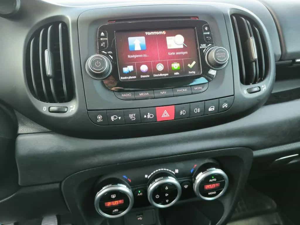 Fiat 500L Living 0.9 TwinAir Lounge*Navi*SH*Leder*Kam 02/2015-photo-12