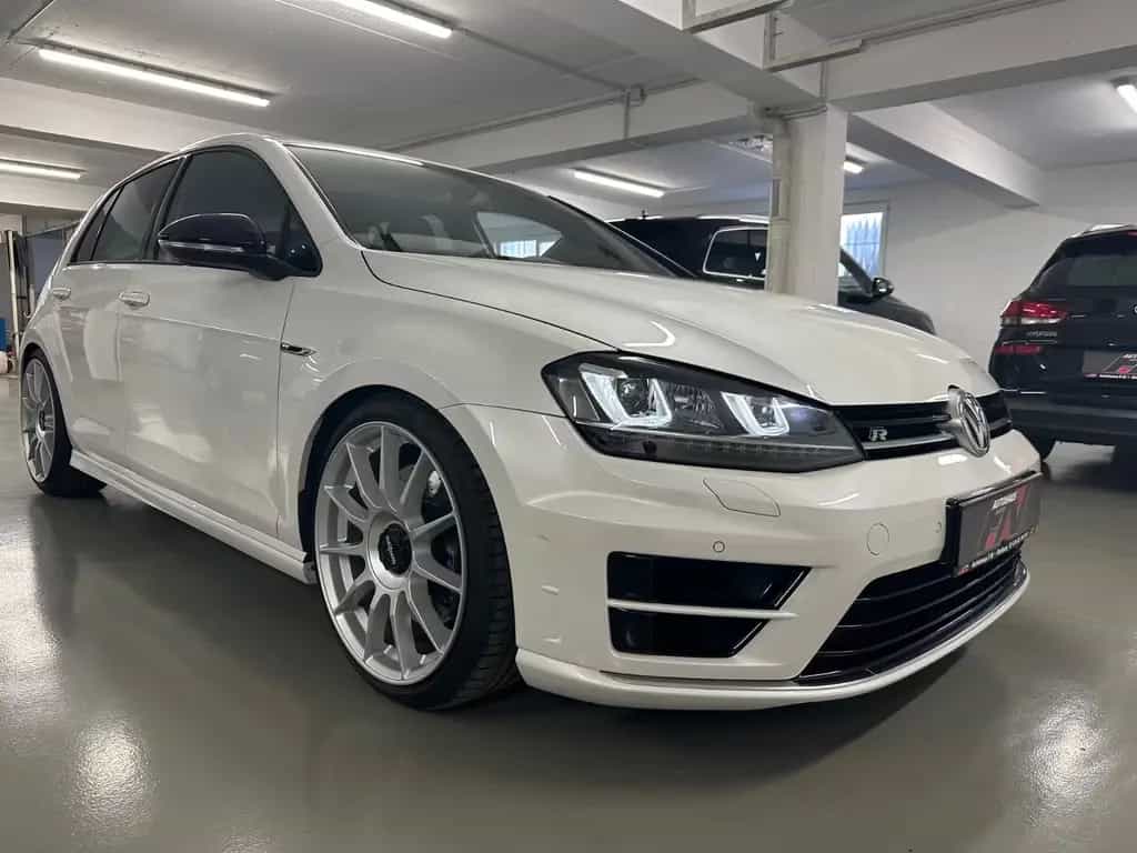 Volkswagen Golf VII Lim. R 4M Leder/Carplay/Temp/K&W/ 08/2015-photo-0