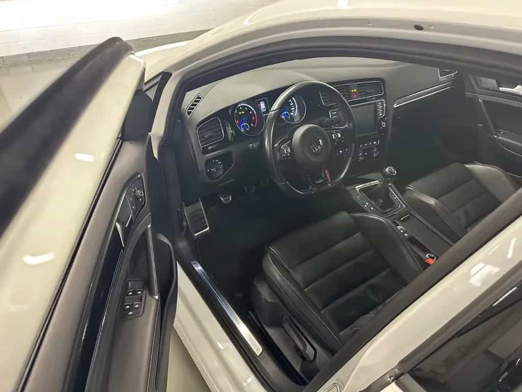 Volkswagen Golf VII Lim. R 4M Leder/Carplay/Temp/K&W/ 08/2015-photo-13
