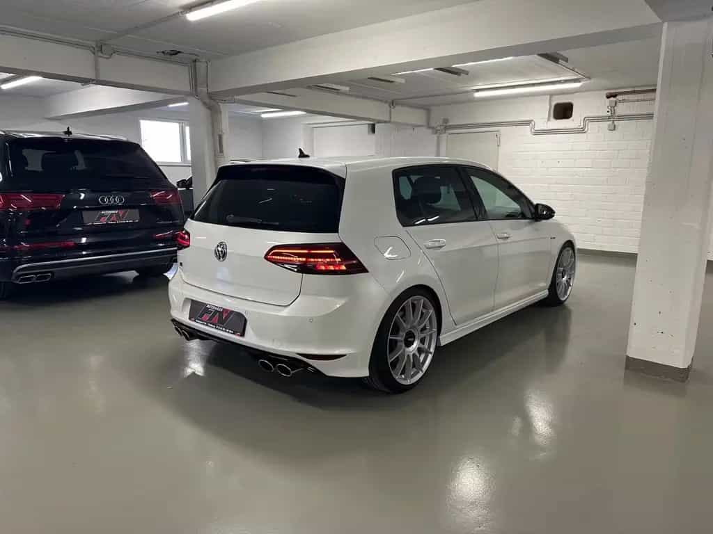 Volkswagen Golf VII Lim. R 4M Leder/Carplay/Temp/K&W/ 08/2015-photo-5