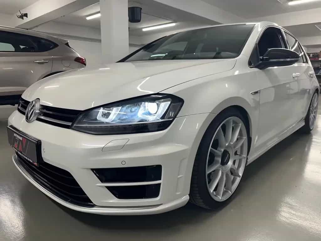 Volkswagen Golf VII Lim. R 4M Leder/Carplay/Temp/K&W/ 08/2015-photo-8