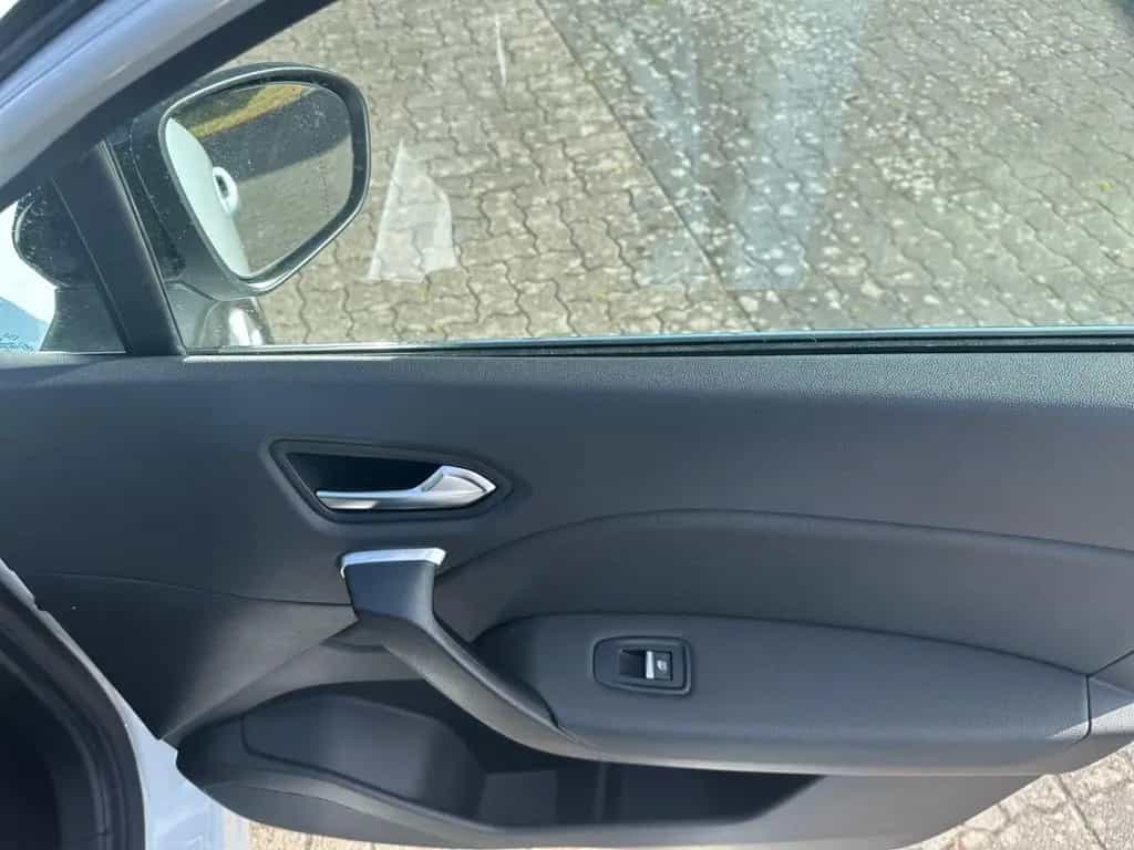 Renault Captur II Intens 1.3 Mild-Hybrid EU6d INTENS TCe 06/2021-photo-12