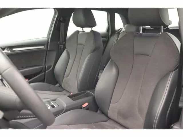 Audi A3 Sportback 35 TFSI Sport S-Line 08/2019-photo-10