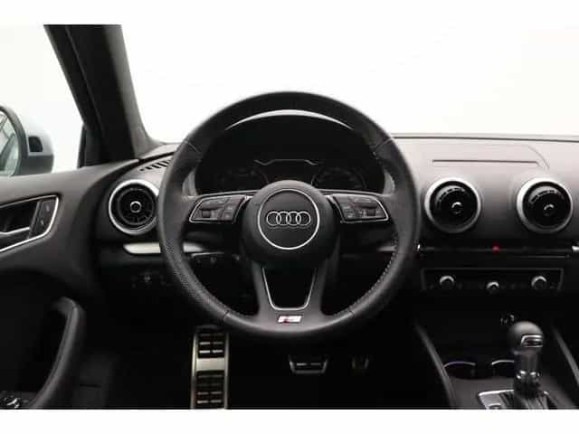 Audi A3 Sportback 35 TFSI Sport S-Line 08/2019-photo-16