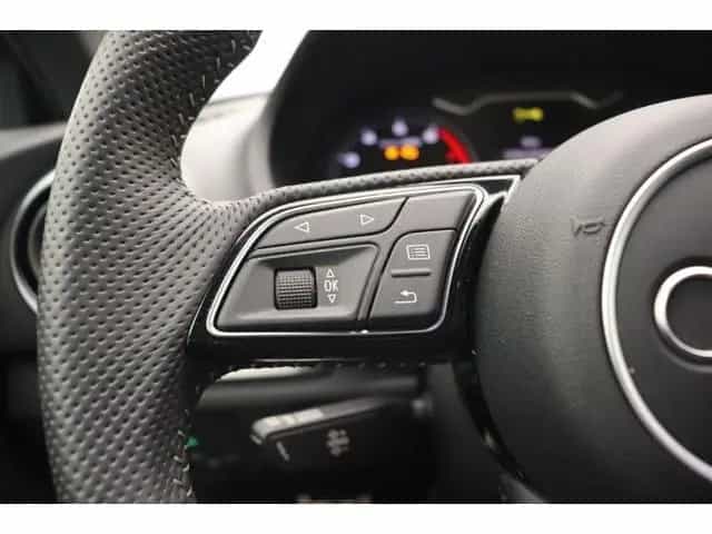 Audi A3 Sportback 35 TFSI Sport S-Line 08/2019-photo-19