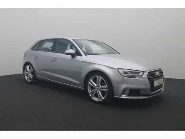 Audi A3 Sportback 35 TFSI Sport S-Line 08/2019-photo-2