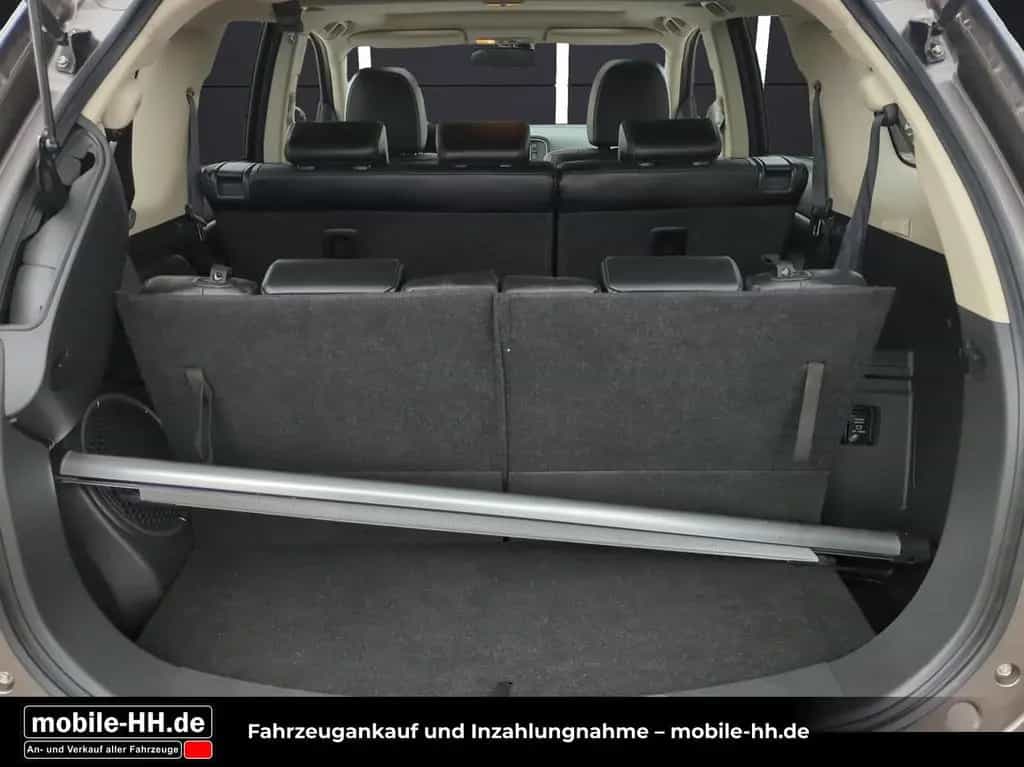 Mitsubishi Outlander Top 4WD*SD*LEDER*XENON*AHK*7SITZER* 02/2018-photo-23
