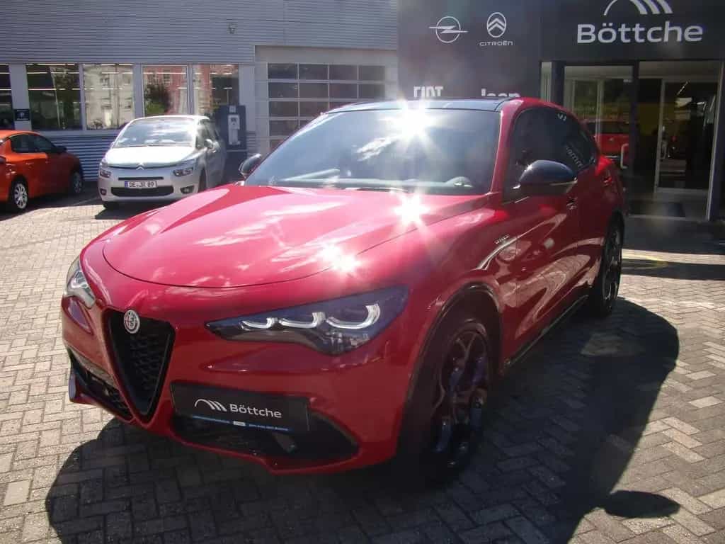 Alfa Romeo Stelvio Veloce Q4 2.0 Turbo AT/LED/Navi/Shz/Klim 12/2024-photo-1