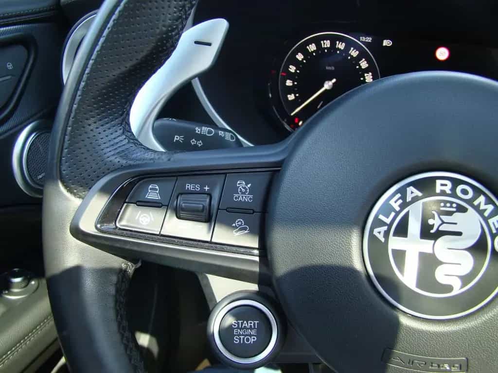 Alfa Romeo Stelvio Veloce Q4 2.0 Turbo AT/LED/Navi/Shz/Klim 12/2024-photo-26