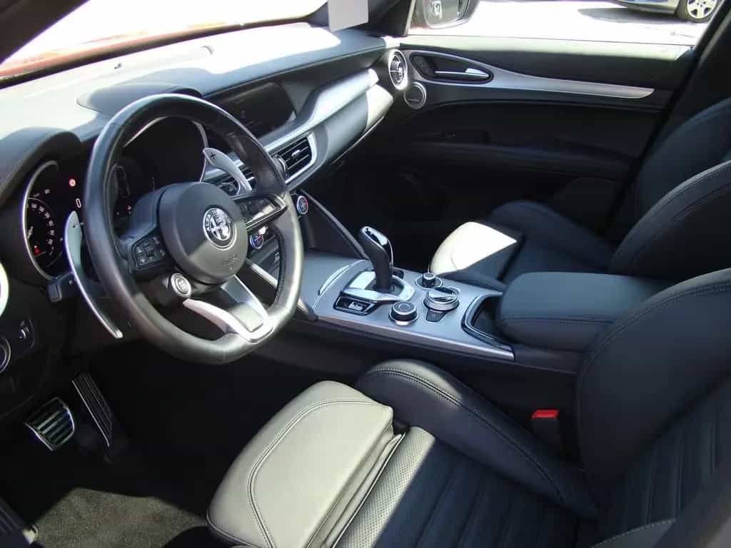 Alfa Romeo Stelvio Veloce Q4 2.0 Turbo AT/LED/Navi/Shz/Klim 12/2024-photo-6