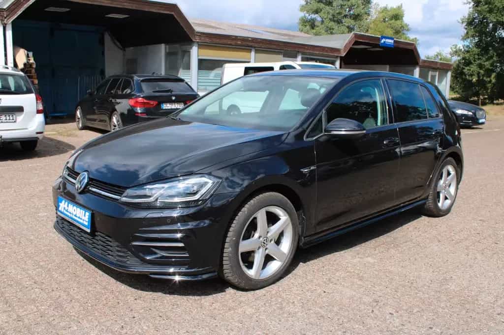Volkswagen Golf VII Lim. Highline R Line 1.5TSI Navi LED 06/2019-photo-0