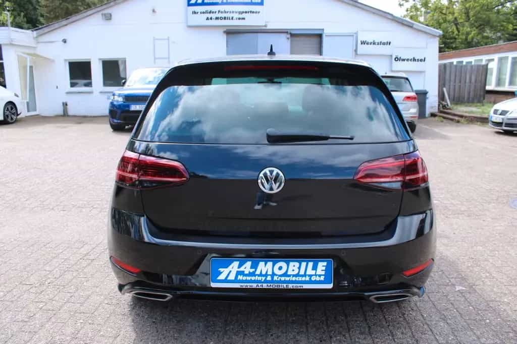 Volkswagen Golf VII Lim. Highline R Line 1.5TSI Navi LED 06/2019-photo-10