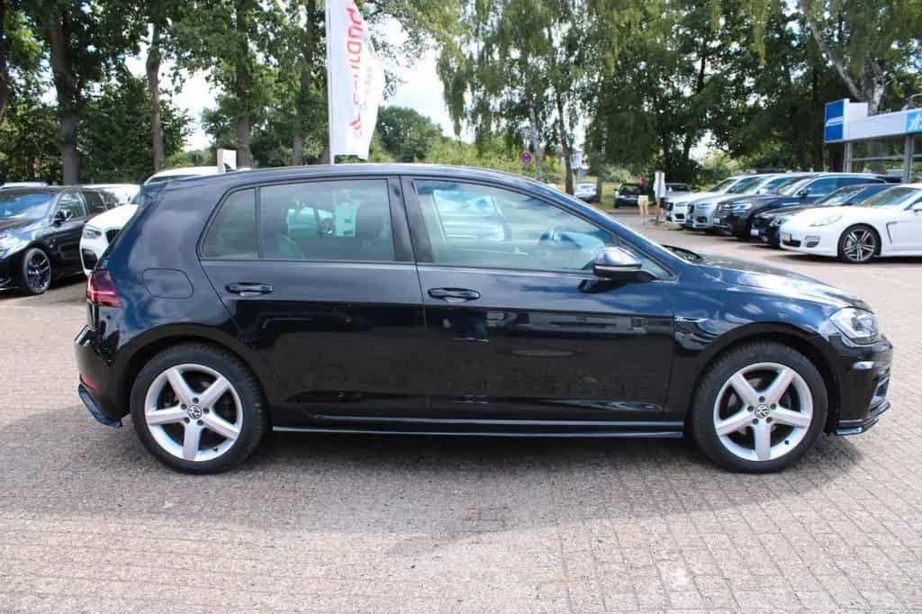 Volkswagen Golf VII Lim. Highline R Line 1.5TSI Navi LED 06/2019-photo-11