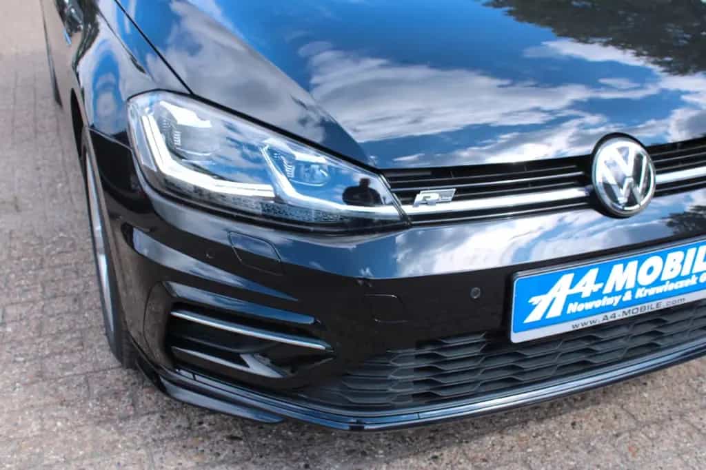 Volkswagen Golf VII Lim. Highline R Line 1.5TSI Navi LED 06/2019-photo-7