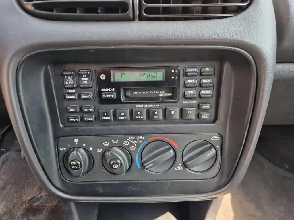 Chrysler Stratus Cabrio Vollleder/Tempomat/Infinity Sound 06/1999-photo-9