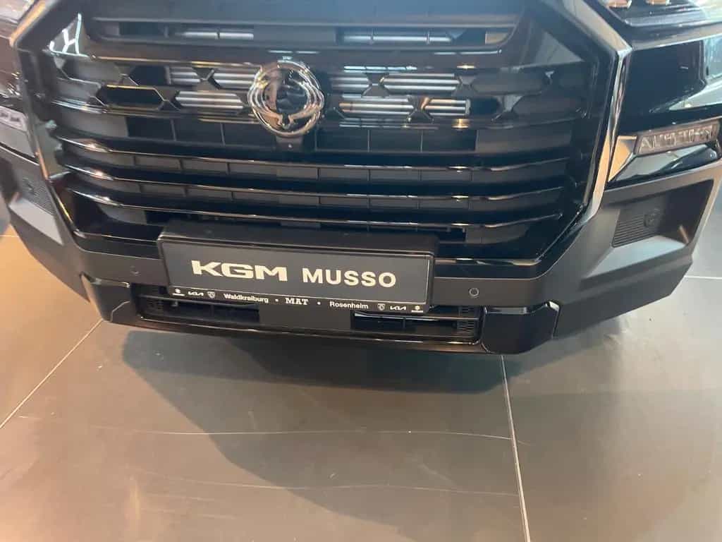 KGM Musso Black 2.2 TESSERA/LED/360°/LEDER null-photo-4