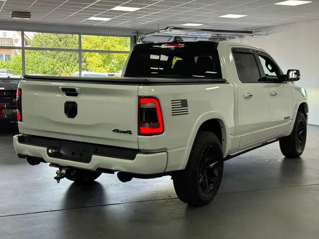Dodge RAM 5,7l V8 *LIMITED / AHK / VOLL* 11/2022-photo-10