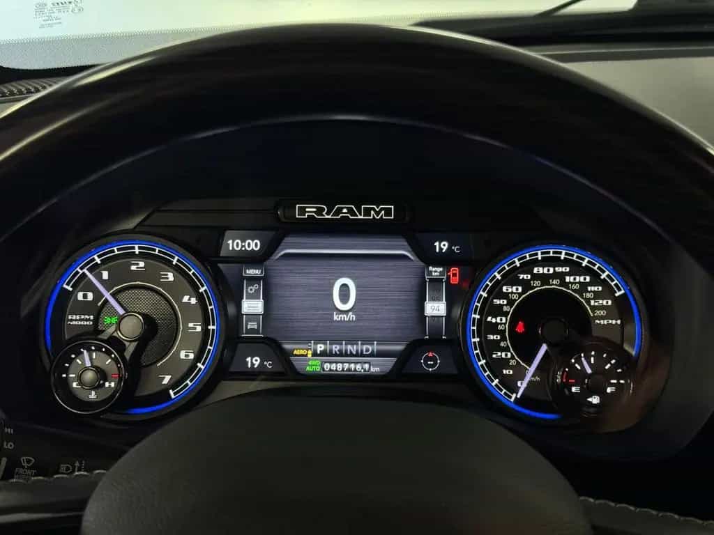 Dodge RAM 5,7l V8 *LIMITED / AHK / VOLL* 11/2022-photo-17