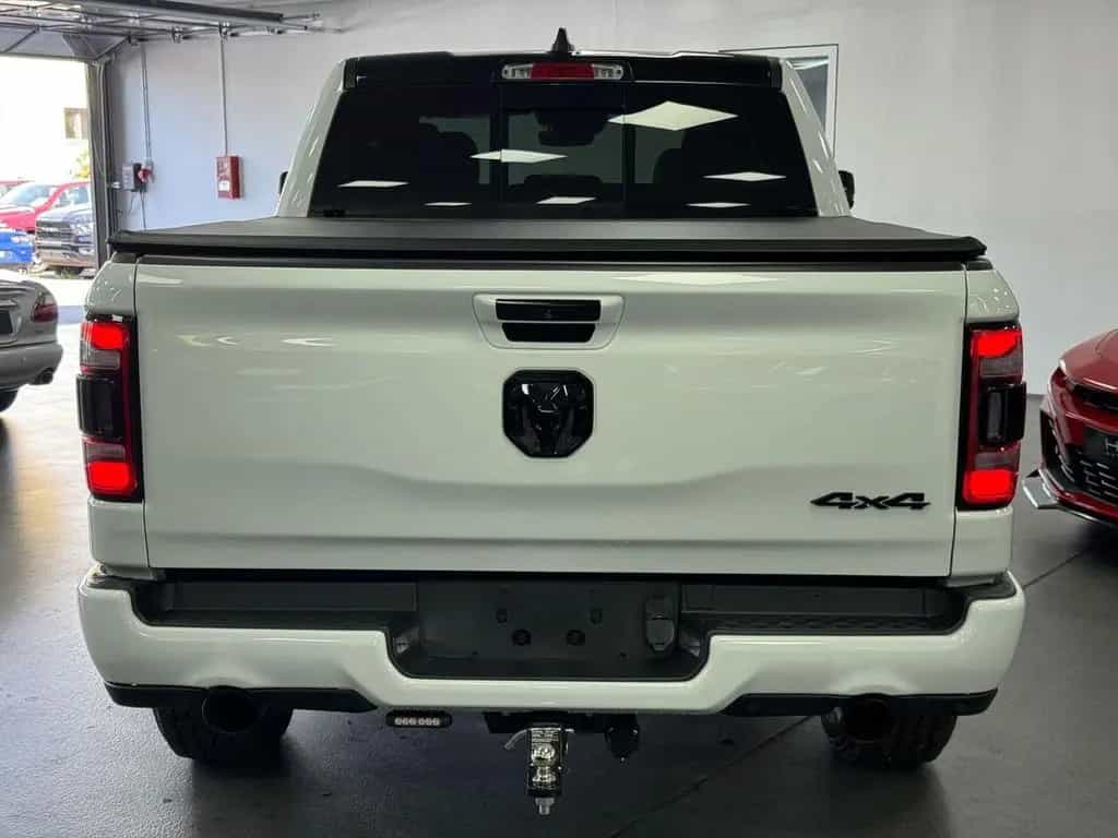 Dodge RAM 5,7l V8 *LIMITED / AHK / VOLL* 11/2022-photo-8