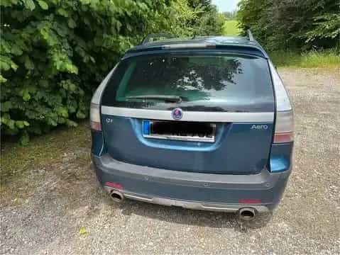 Saab 9-3 2.8 Turbo V6 Aero SportCombi Automatik Aero 02/2006-photo-3
