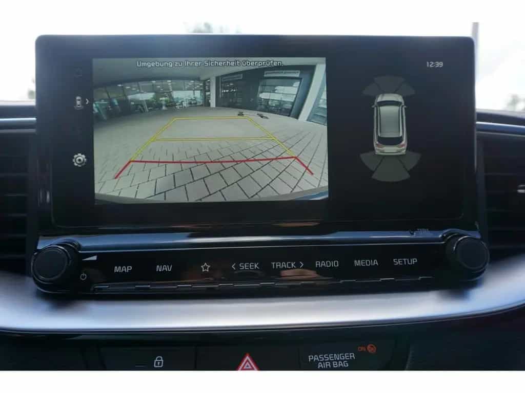 Kia Ceed_sw 1.5T 140 GT Line DCT7 Pano AHK Navi LED 04/2026-photo-17