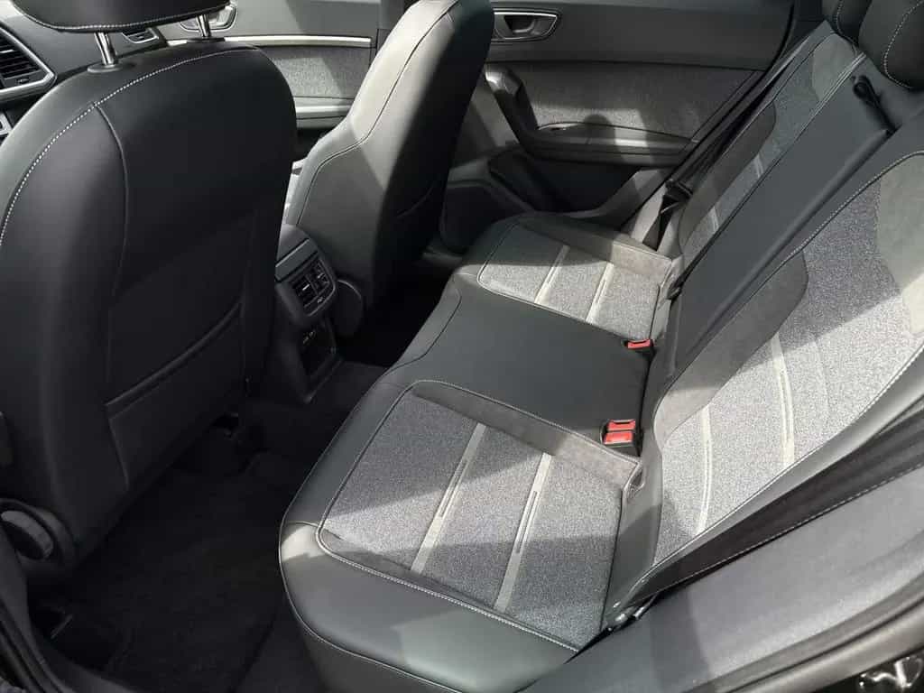 Seat Ateca 1.5 TSI Xperience NAVI, STANDHEIZUNG, RFK 12/2025-photo-11