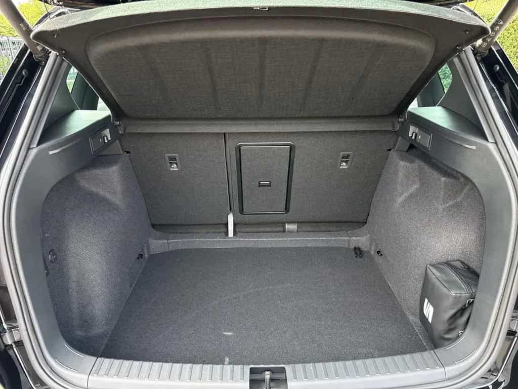 Seat Ateca 1.5 TSI Xperience NAVI, STANDHEIZUNG, RFK 12/2025-photo-12