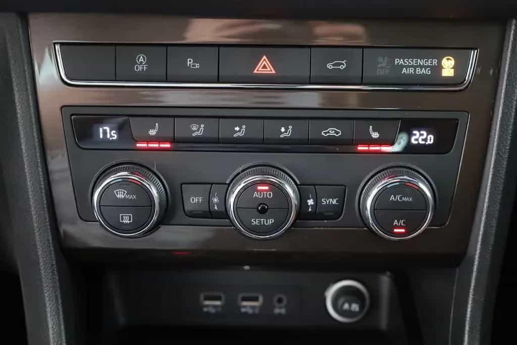 Seat Ateca 1.5 TSI DSG Xcellence LED Navi 360° ACC 01/2020-photo-11